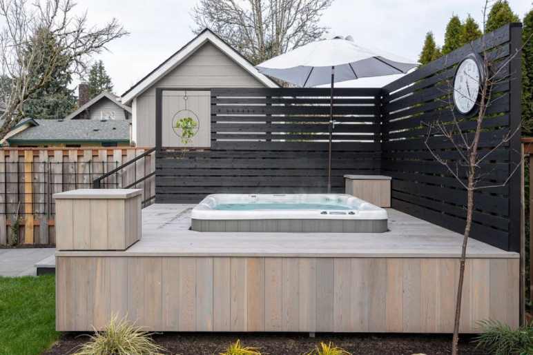 10 Best Hot Tub Privacy Ideas For 2024