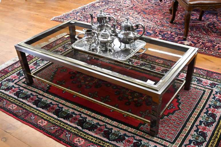 Vintage-inspired Glass Coffee Table With Shelf
